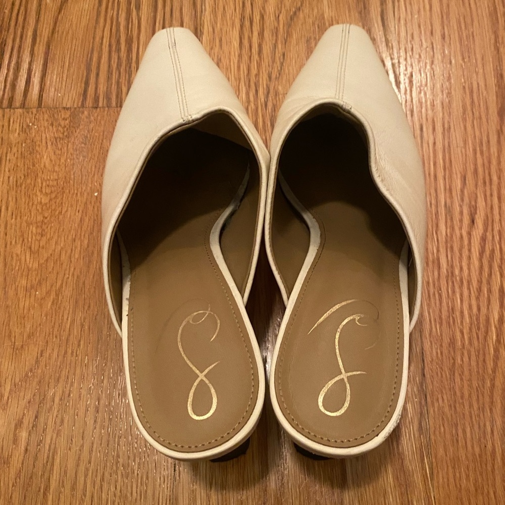 Mules - Picture 7 of 7